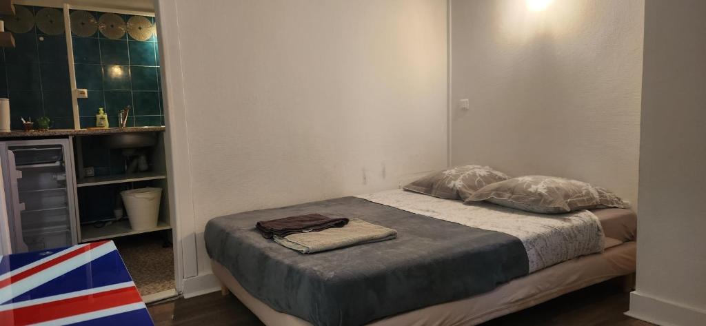 Réouverture et nouvelle gestion - Logement privatif - chambre équipée - Coeur de Bordeaux proche Victoire - 5