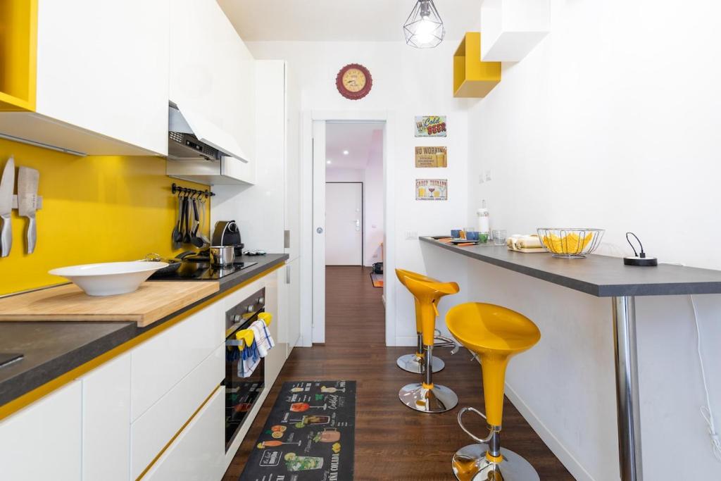 Homevo Orange Design Home M5 Bicocca - 3