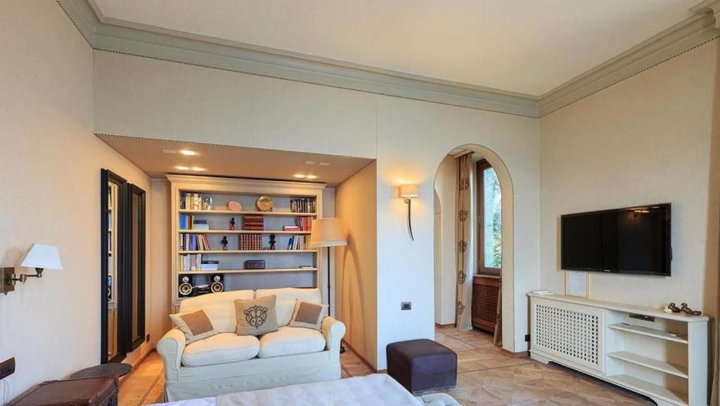 Cozy Flora House for family - 1
