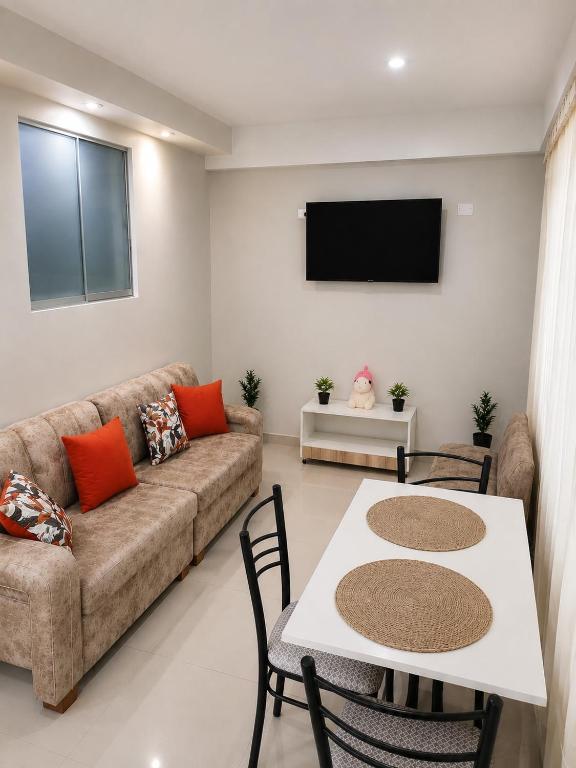 Studio apartment 2 blocks from the Plaza - 1