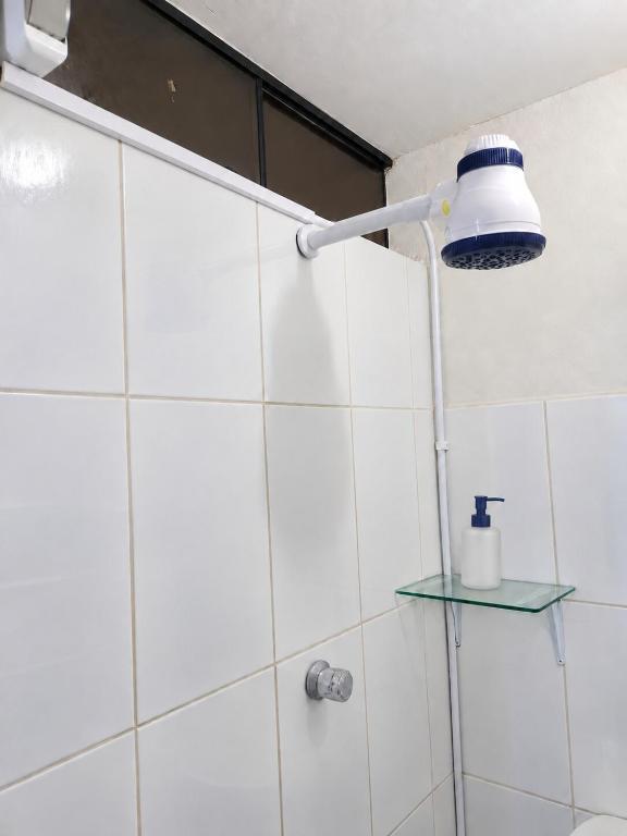 Centrally-located mini apartment with private entrance - 2