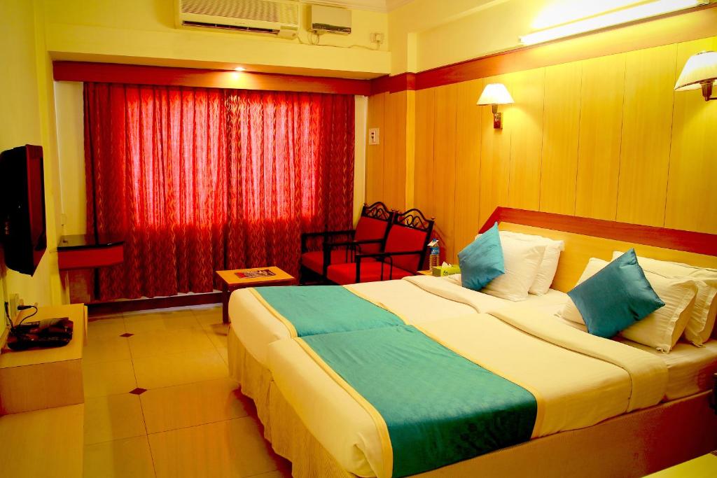 Hotel Swagath photo