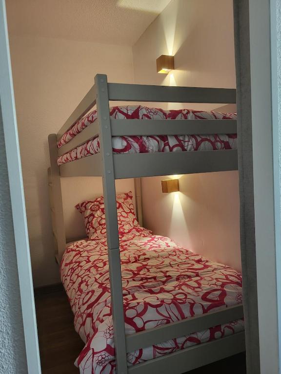 Apartment 2-4-6 in Saint-François-Longchamp - 4