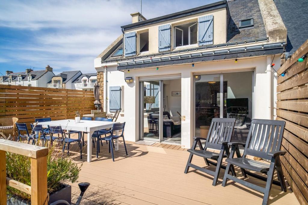 Ty Lisa - Maison de village avec véranda lumineuse sur grand jardin - 1