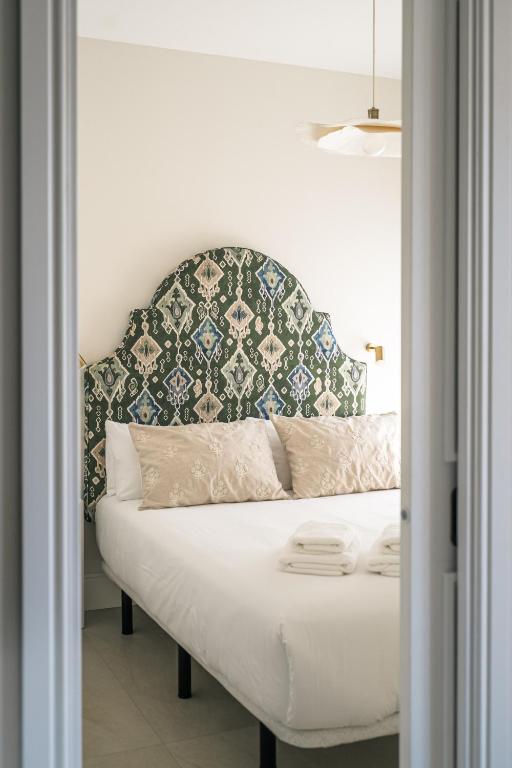 Betis Suites - La Campana - 5