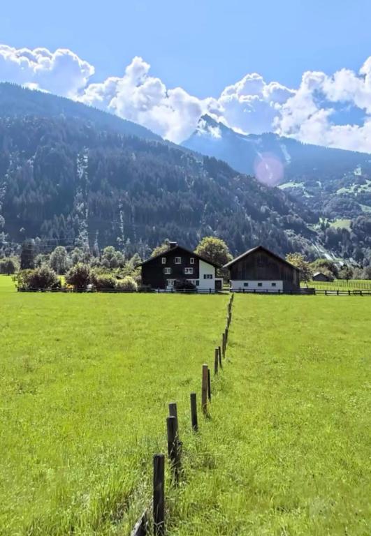 Bauernhaus-Charme & Bergblick in Schruns - 1