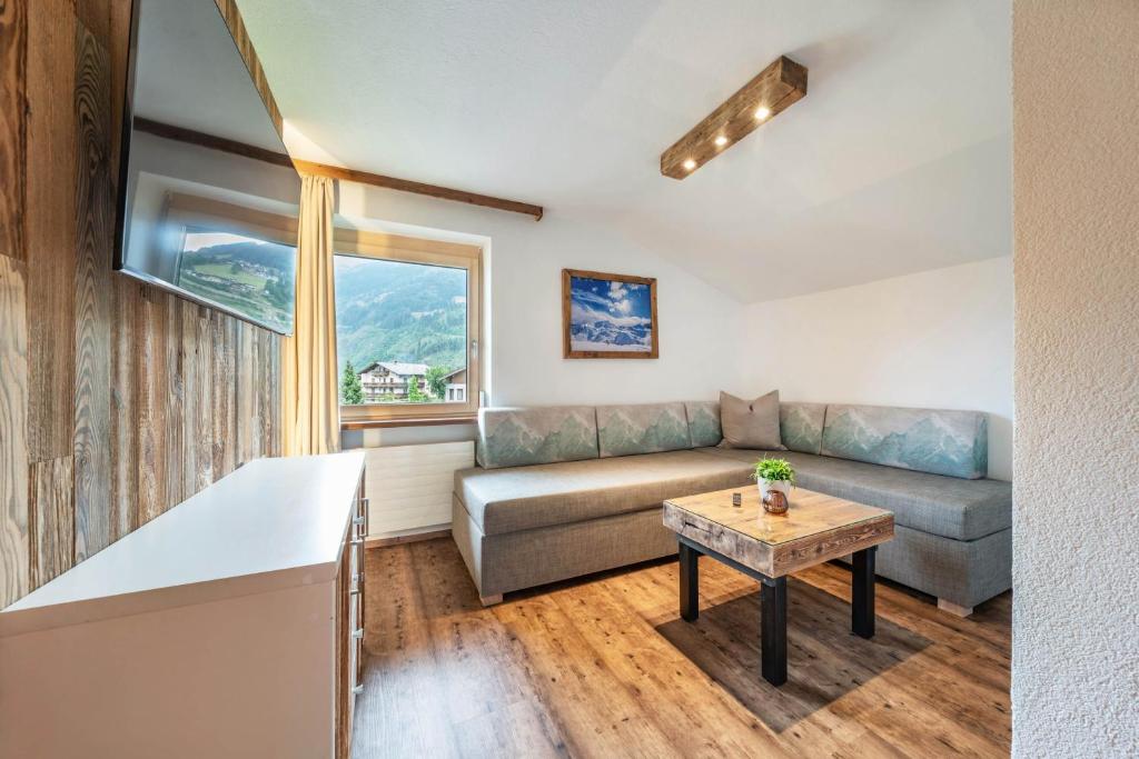 Alpenzeit Zillertal Apartments - 3