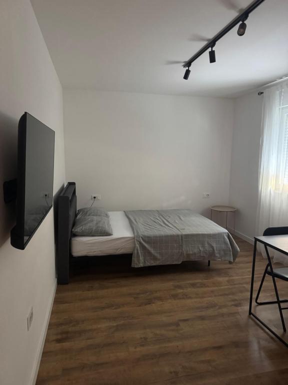 Mostar Station Apartment - 5