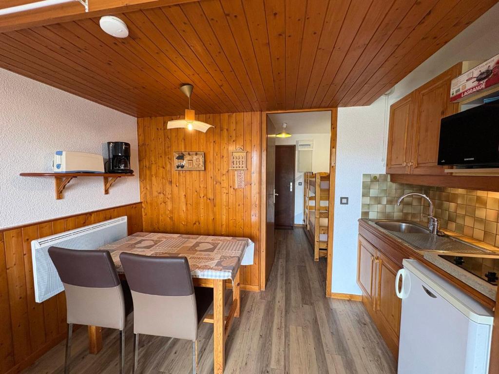 Studio cabine 4 pers, vue sud Les Saisies - FR-1-293-172 - 1