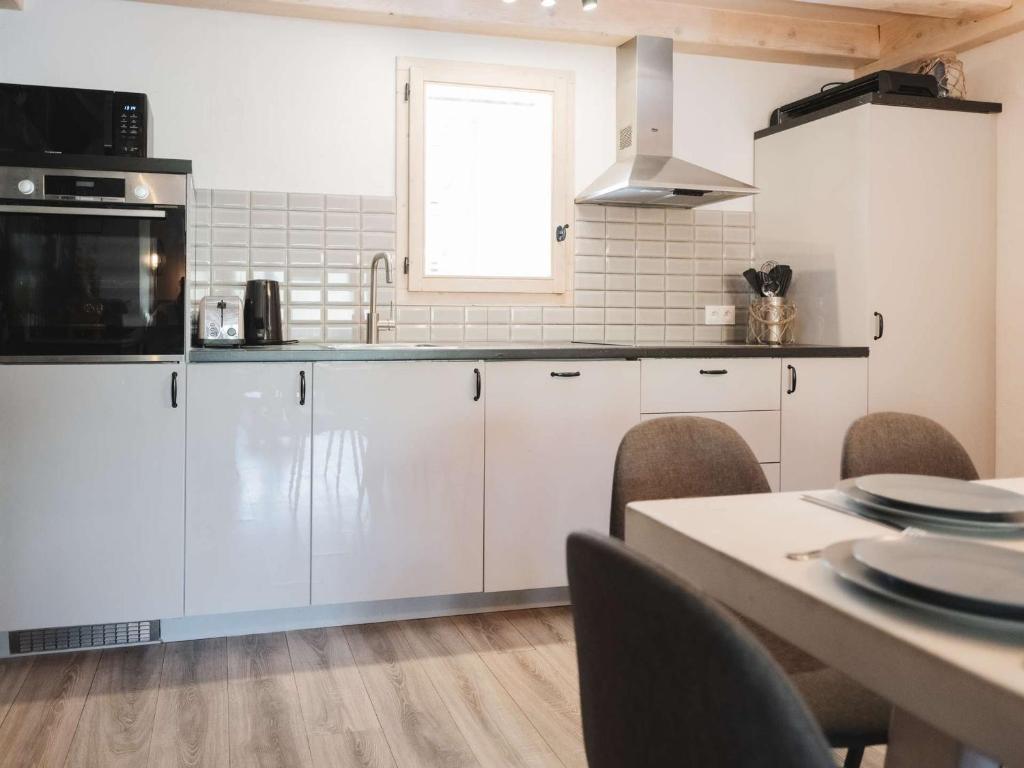 Somptueux chalet 130 m², 11 pers, vue montagnes, cheminée, 5 chambres - FR-1-545-27 - 5