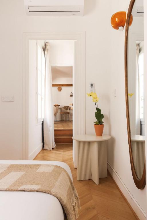 Spacious & Design home in Central Le Marais - 5