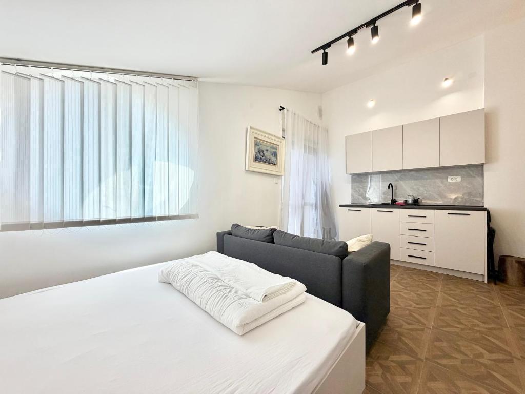 Milennium Bridge Apartment - 3