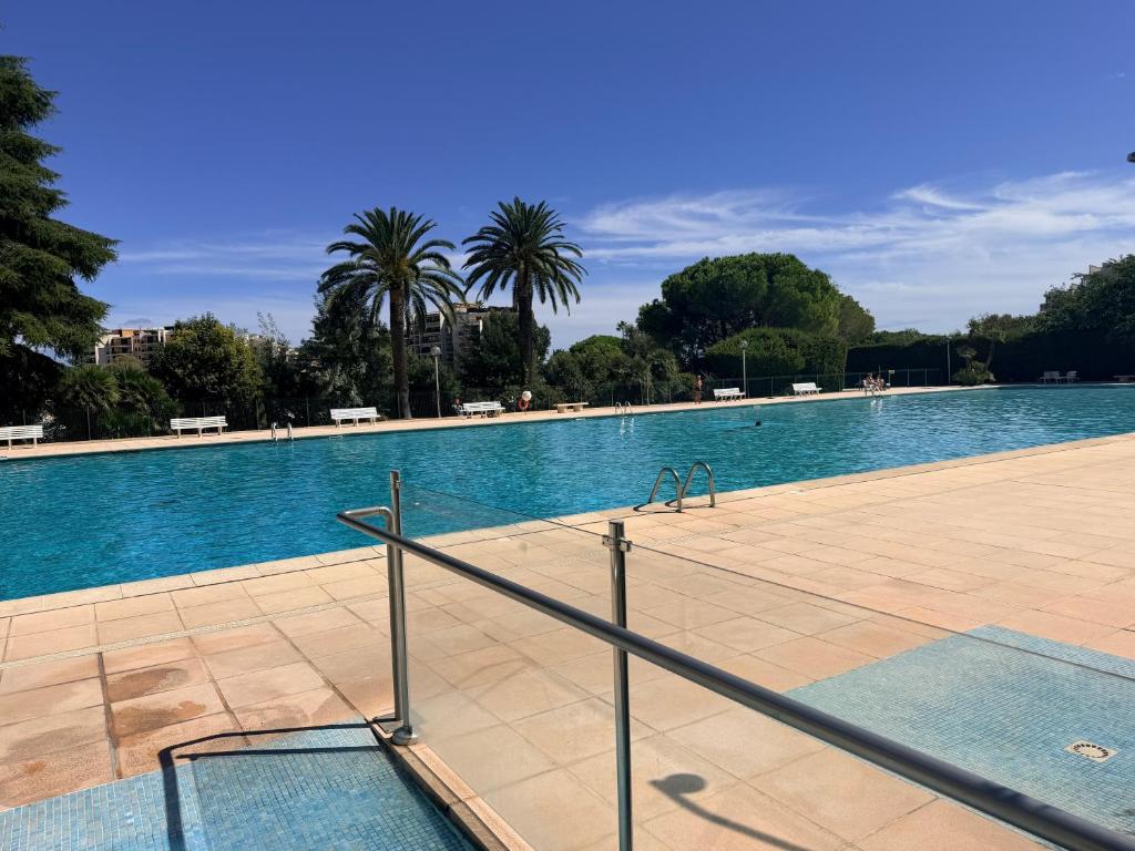 Studio cosy vue Marina Piscine 4 voyageurs - 3