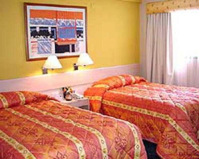 Hotel Lincoln Suites - 3