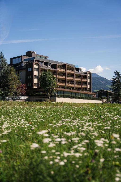 Hotel Majestic - Unique Spa Resort - 2