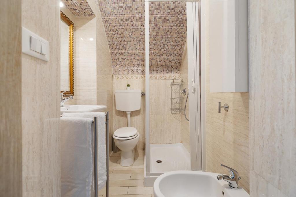Montecuccoli Modern Home by FGL Collection - 5