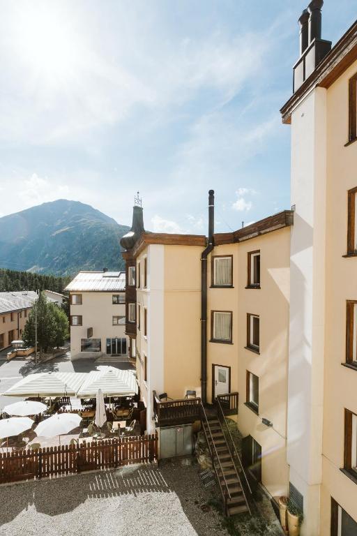 Boutique Hotel Engadinerhof - A Home for Generations - 5