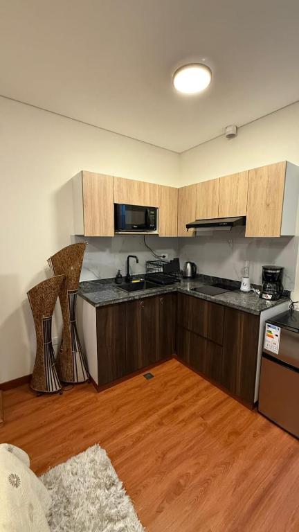 Premium 21 Suites 2 - 5