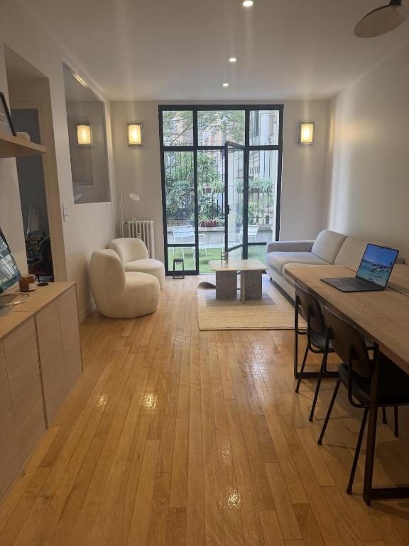Garden Appartment - 10 min from Champs Élysées - 1