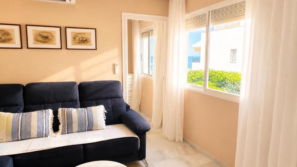Casa Aurora Beach Apartment first sea line - Laguna Beach - 4