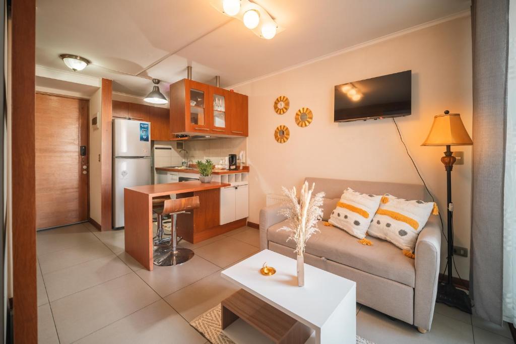 DSalas 445 Parking & Stay - 2