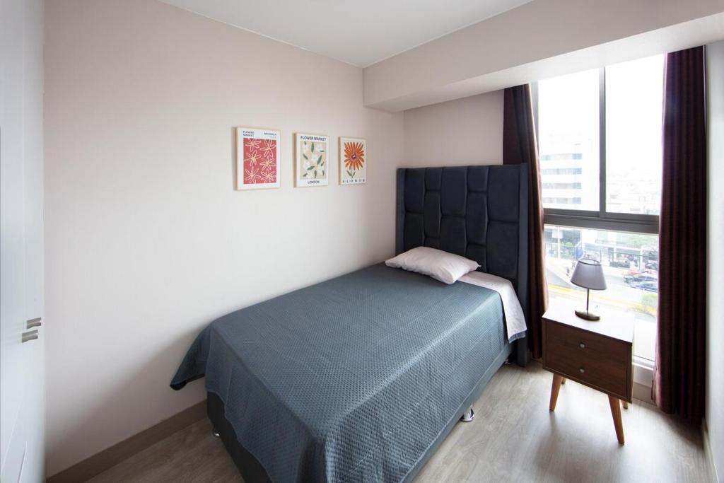 Spacious Modern 3BR in Av Javier Prado High-Rise - 3