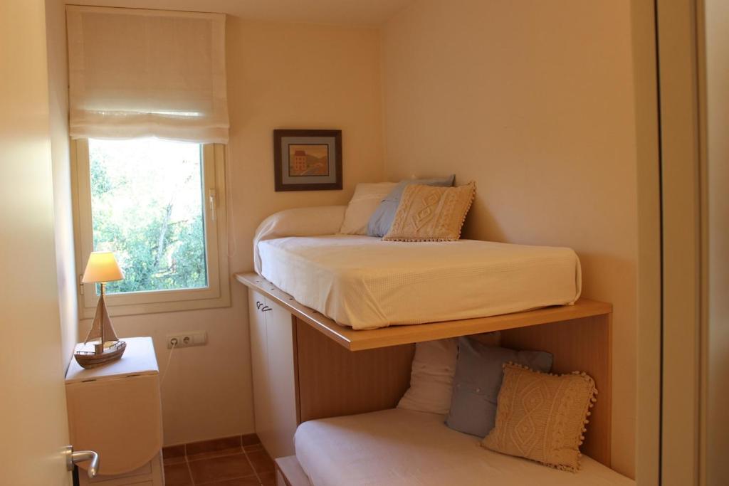 An apartment with a view in S'Agaró - 4