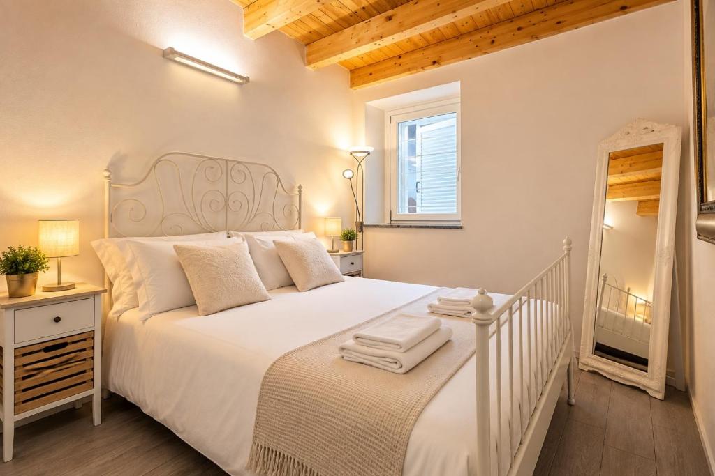 Aura Milanese Milano - 4