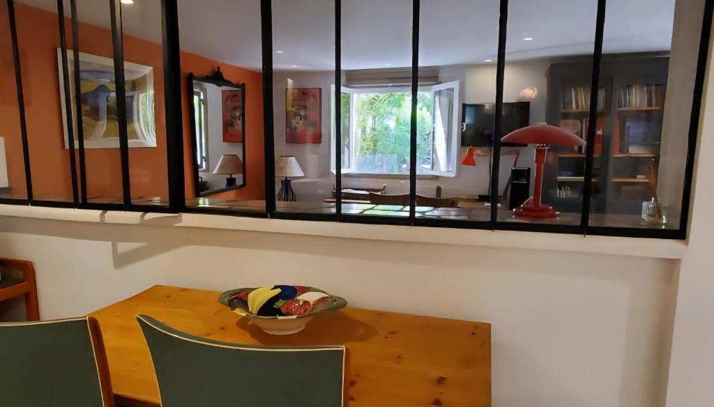 Logement déco en rez-de-jardin avec vélos - 5