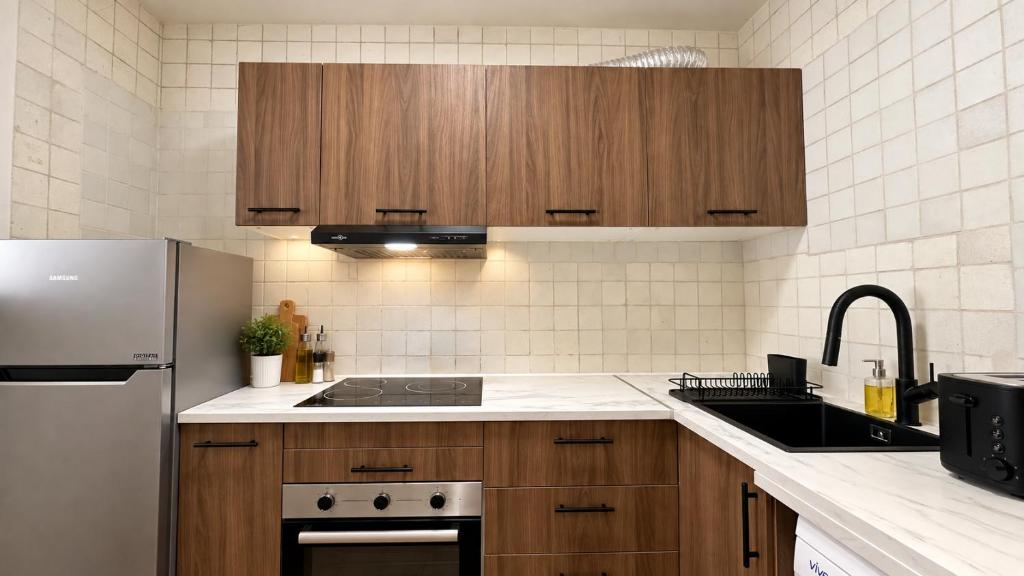 Paris 13 Stylish 1BR Apartment with Balcony and Netflix - 3