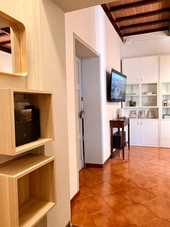 White Roads Apartment - 2
