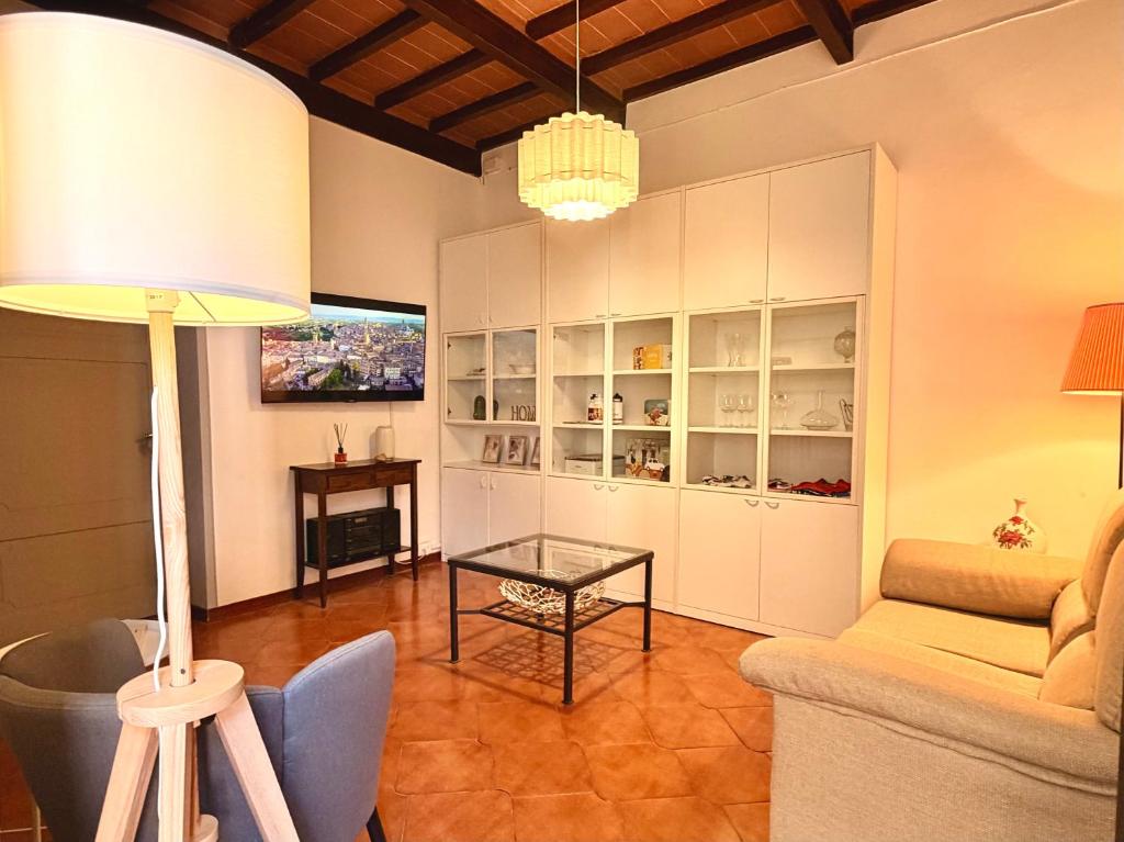 White Roads Apartment - 1