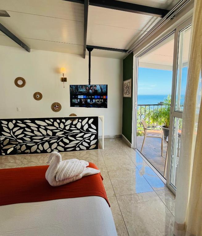Cozy PH in the heart Romantic Zone - 2