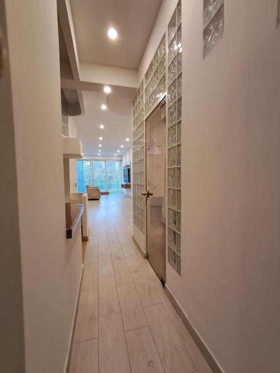Apartment with Jacuzzi at Parque de las Aguas - 4