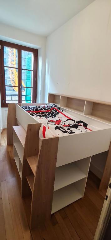 Grand appartement familial, proche ONU et gare, 3 chambres et canapé-lit - 2