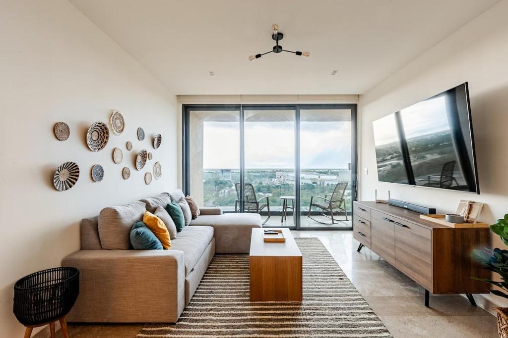 Zaguan Merida 2 Bedroom Luxury Apartment near La Isla - 1