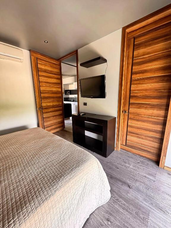 Zona Real Apt Near Tec, Andares & Real Center - 3