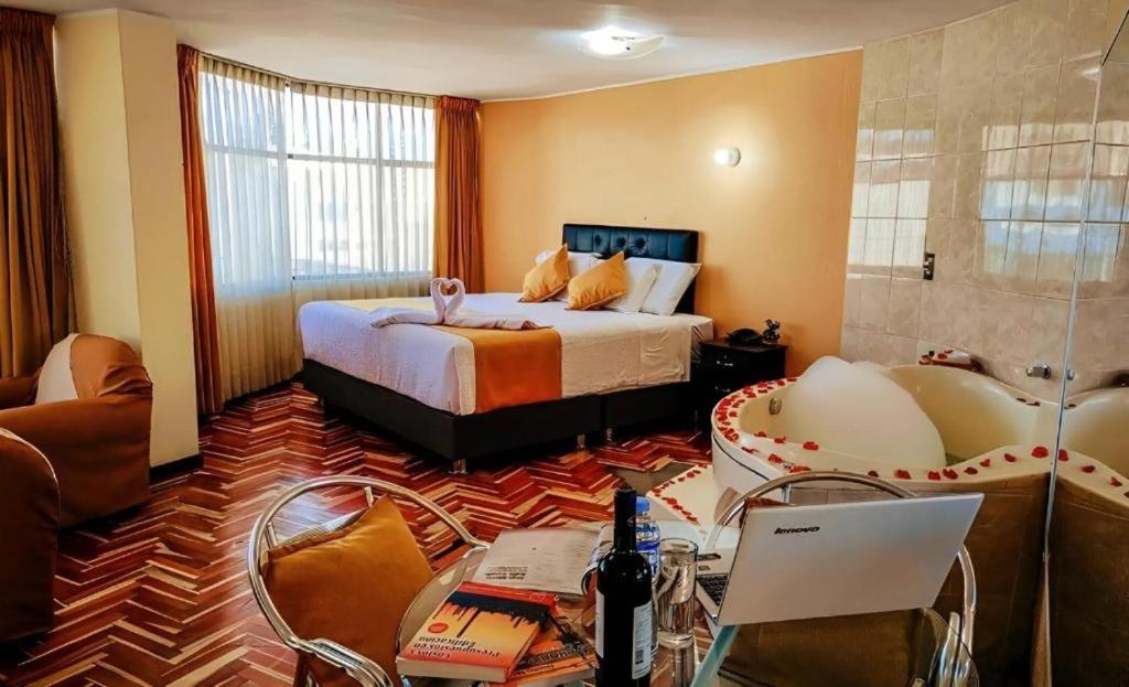 Hotel San Lázaro Arequipa - Cochera - Hotel en Arequipa - 1