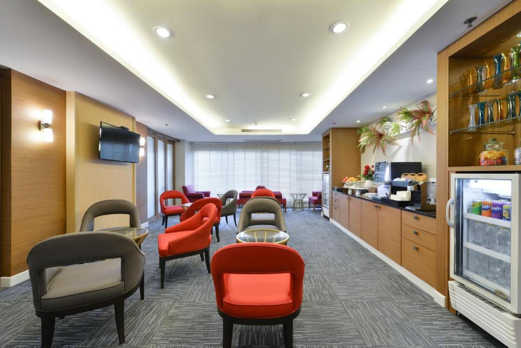 Pub/Lounge
