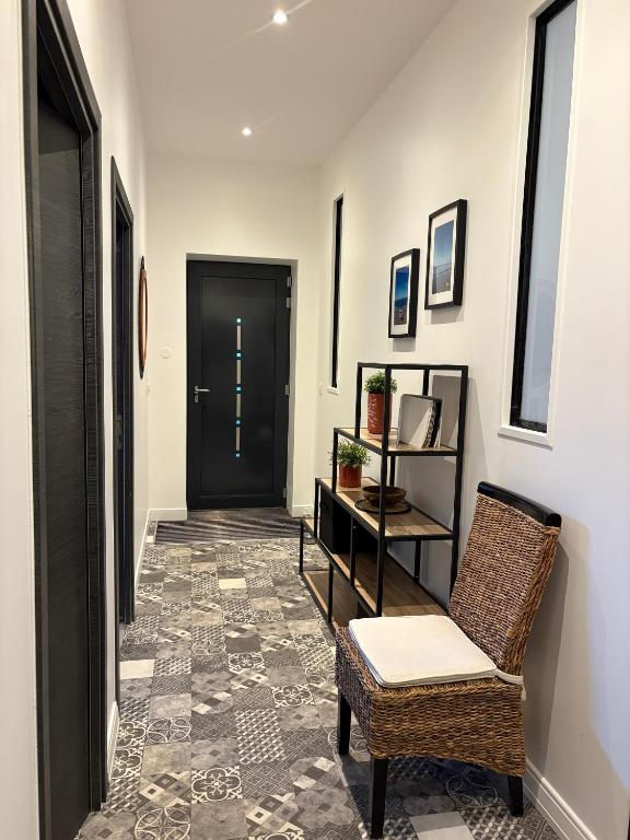 Chambre tout confort avec commodités espace repas wifi parking - 5