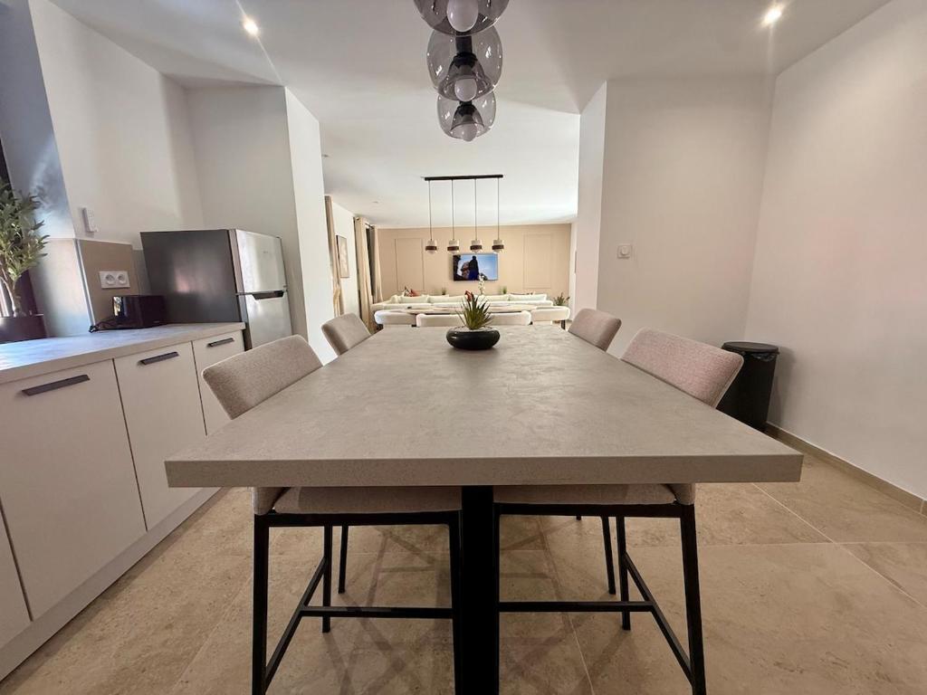 Le Patio Henri - Clim, suite & cour privée - 2