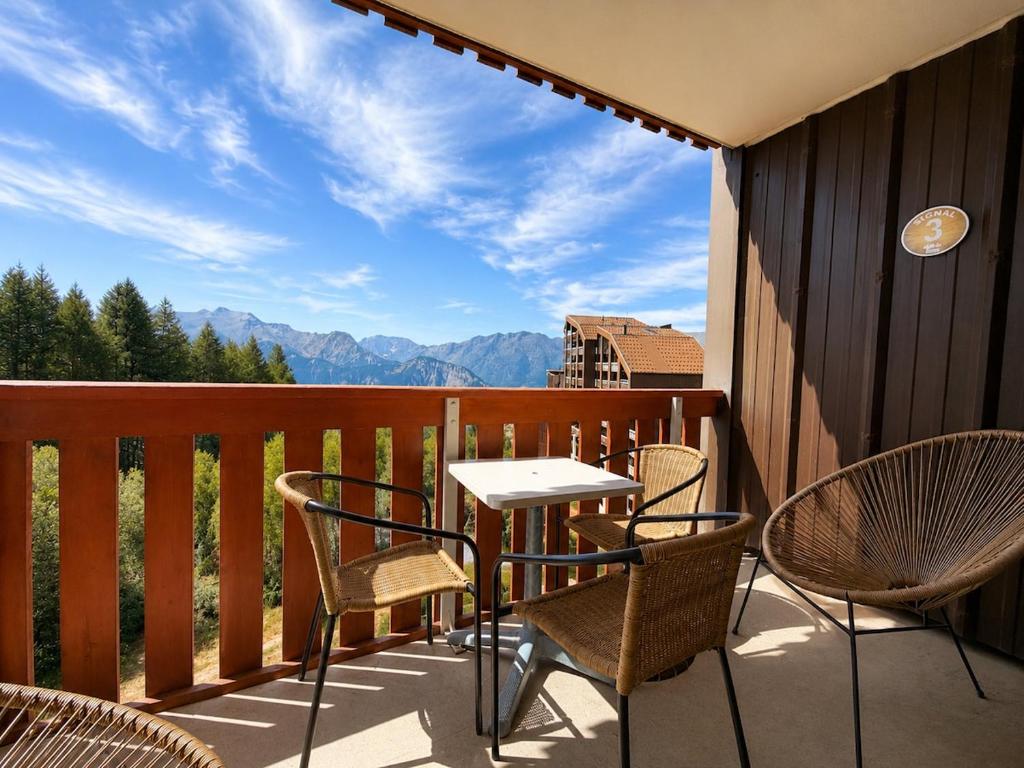 Superbe T2 avec piscine et vue - Pied des pistes - 3