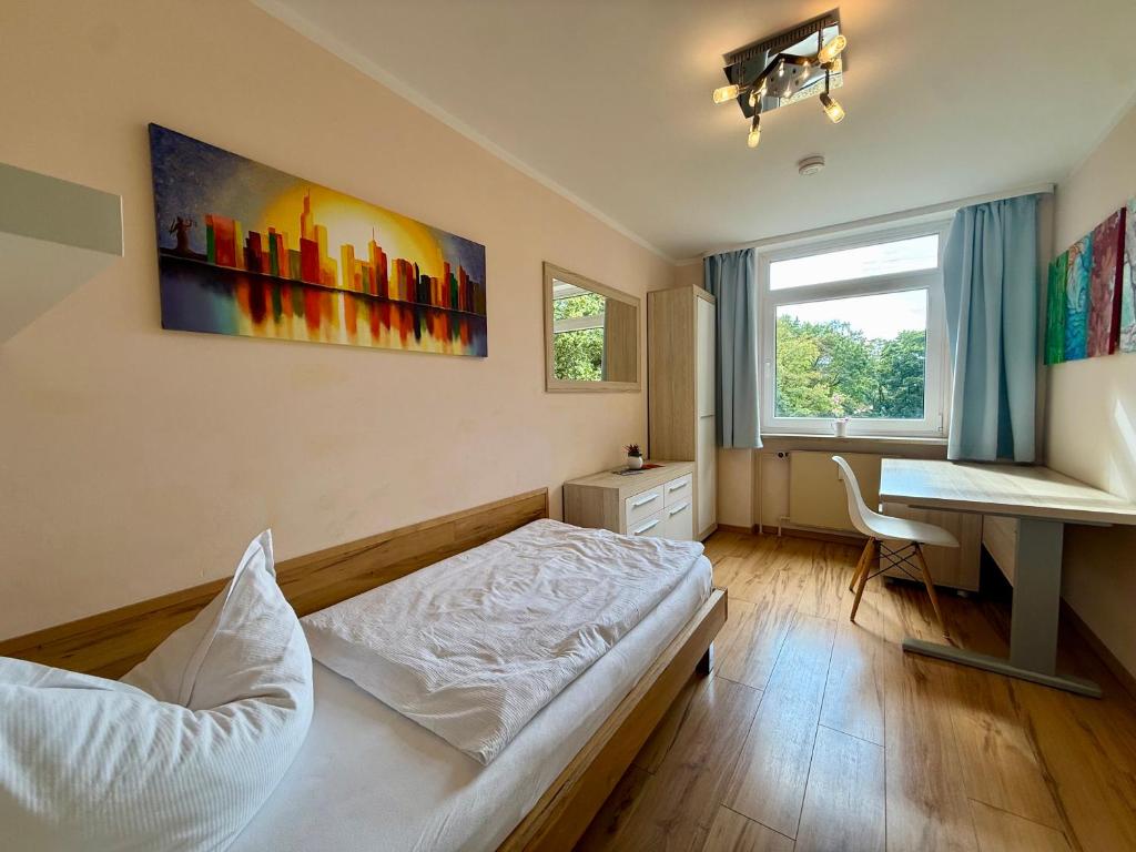 Modern renovated room with direct public transport to Oktoberfest - 2