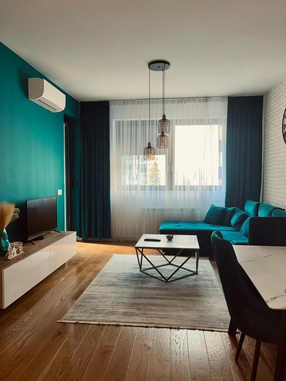 Azure Premium Residence - 3
