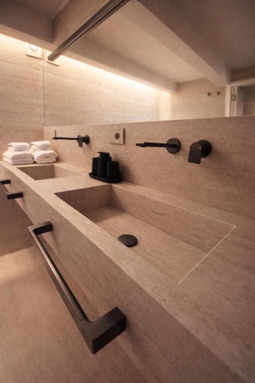 Indoor Pool & SPA Luxury Apt Porta Venezia - 2