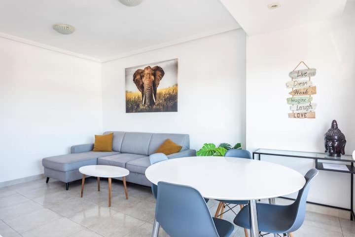 DW Super Apartament 3rooms, 2 Bth, Ac wifi - 2