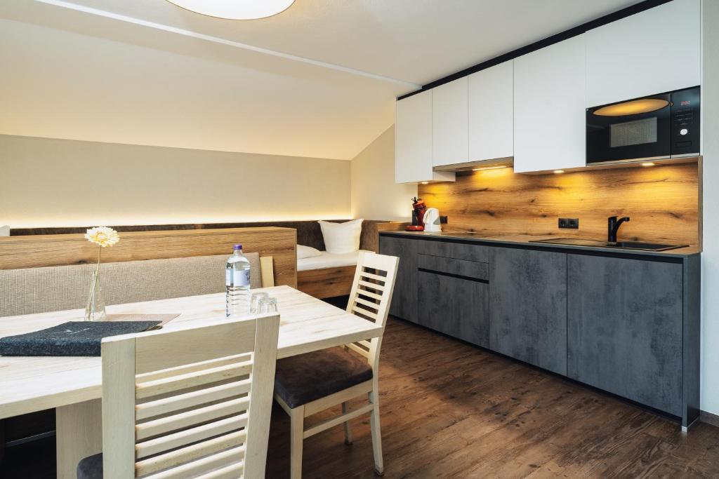 Haus Enzian - 4