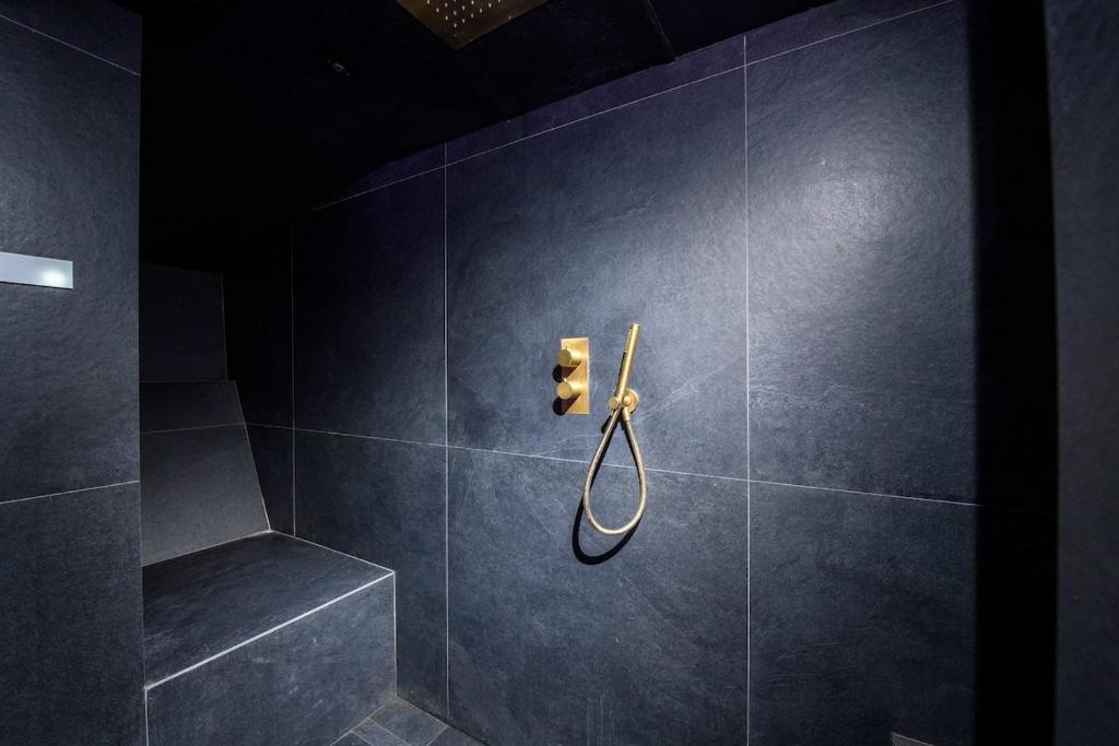 Brera Prestige Home with Pool - 2