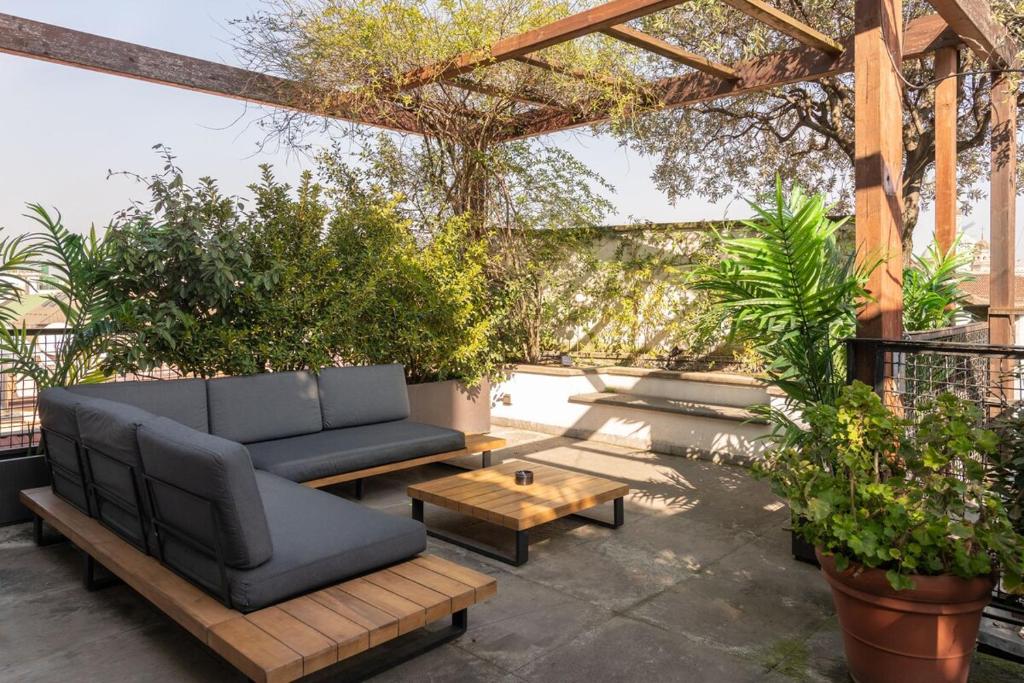 3 Bedroom Apartment with Terrace - 1