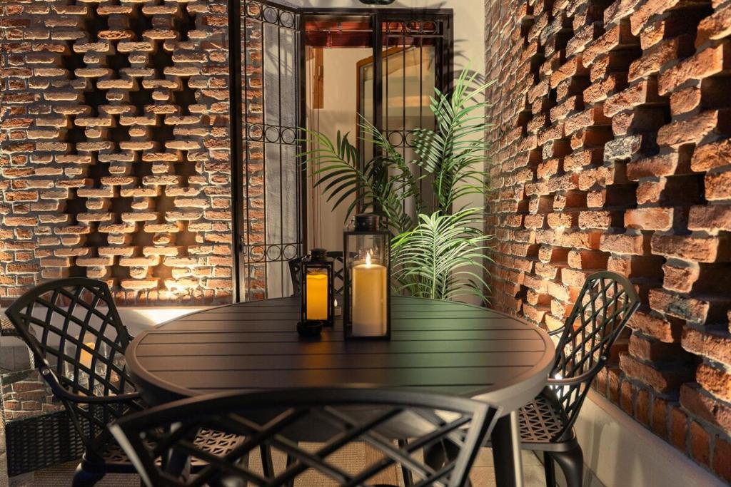 Designer Loft with Private SPA and Terrace - 3